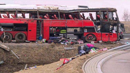 ​В Польше автобус с украинцами попал в ДТП есть погибшие