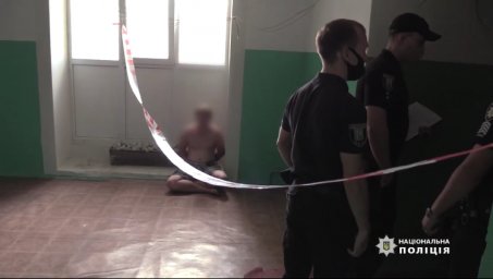 В Киев женщина зарезала сожителя