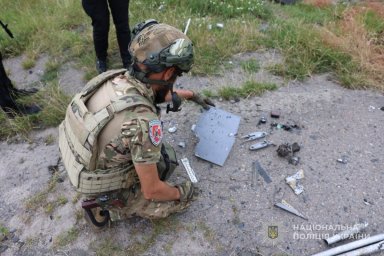 Росія вдарила дроном по Сумах: поліція фіксує наслідки
