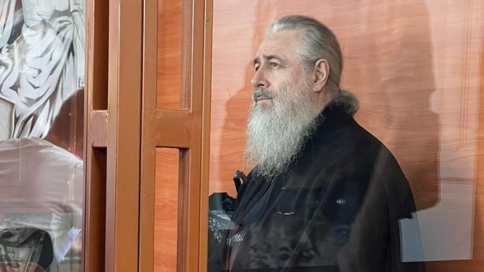 Суд переніс розгляд справи намісника Святогірської лаври УПЦ МП
