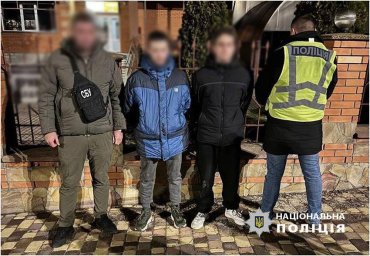 У Києві затримали кур'єрів, які спалили військові автомобілі на замовлення російських спецслужб