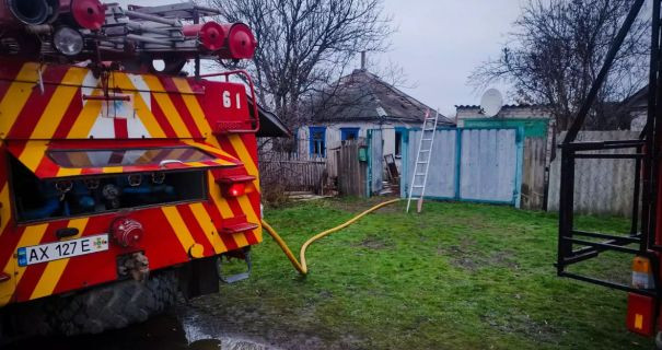 На Харківщині троє людей загинули внаслідок пожежі у приватному будинку