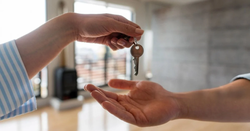 В Україні перед Новим роком активізувалися шахраї: як не втратити гроші на оренді житла