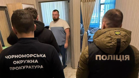 В Одесі лікаря затримали за схему ухилення від мобілізації