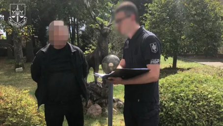 Головного лісівника Сарненщини викрили на хабарі у понад 3 мільйони гривень
