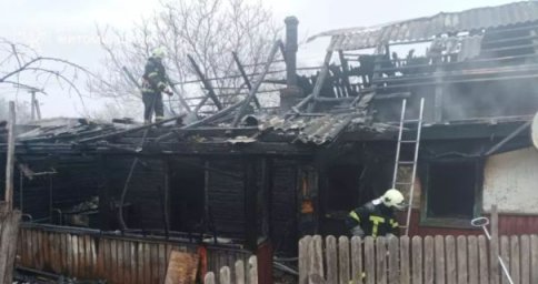 На Житомирщині загорівся будинок: є загиблі
