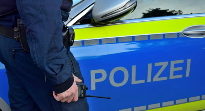 У Німеччині загинула 16-річна українка: її штовхнули під вантажний потяг