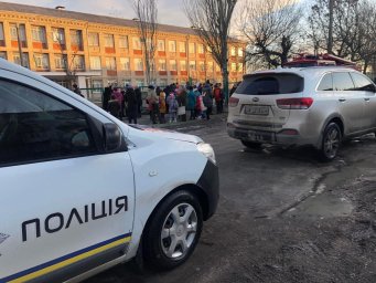 У Запоріжжі зросла кількість псевдомінувань шкіл та торгових центрів