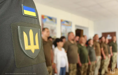 У Рівненській області в пункті збору ТЦК раптово помер військовозобов’язаний чоловік, попередньо — від серцевої недостатності.