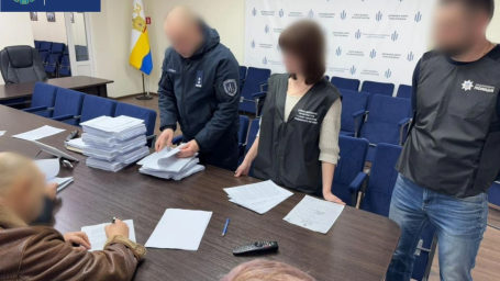 На Херсонщині судитимуть посадовців за постачання неякісної військової форми