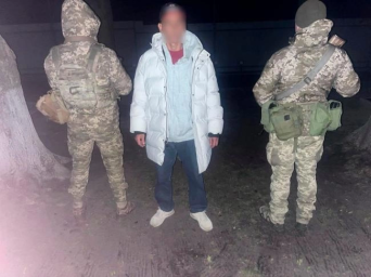 Прикордонники відділу «Рівне» спіймали колумбійця, який втікав до ЄС