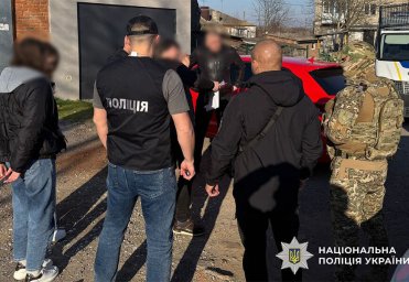 Силовики викрили фальшивомонетників: збували підроблені гривні, долари та євро