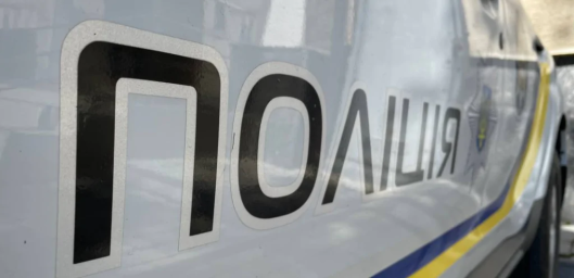 У Франківську чоловік замовив евакуатор для викрадення припаркованої машини