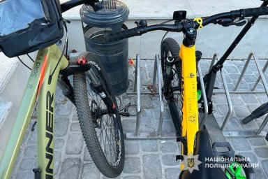 У Тернополі з під’їзду викрали дитячий велосипед вартістю 6 тисяч гривень
