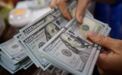 Співробітниця Інституту нейрохірургії оштрафована за хабар у $8 тисяч