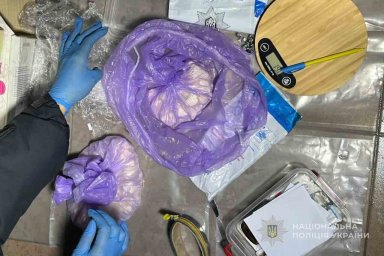 У Сумах затримали 23-річного наркодилера з партією психотропів на 600 тисяч гривень