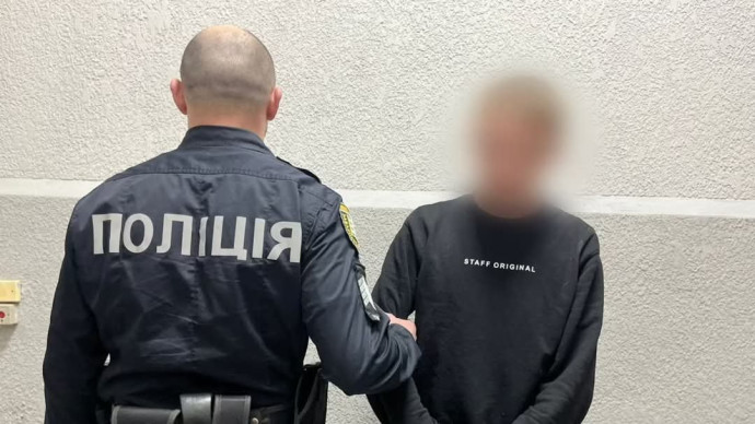 21-річний шахрай з Одещини ошукав пенсіонерку з Мукачева на понад 150 тисяч гривень