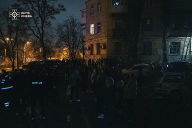 У столиці вночі спалахнув гуртожиток