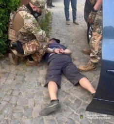 На Закарпатті судитимуть дніпрянина за організацію збуту метамфетаміну