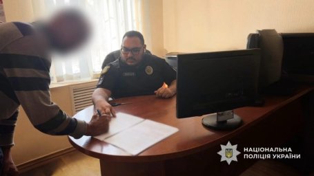 Пожежа на нафтобазі в Одесі: майстру оголосили підозру