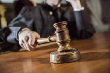 На Буковині жінку судитимуть за неправдиве замінування райвідділу поліції