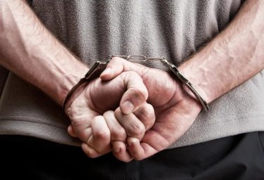 На Житомирщині чоловік опинився в реанімації після ножового нападу знайомого