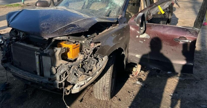 У Дніпрі вибухнув автомобіль: поранені посадовець та його дружина